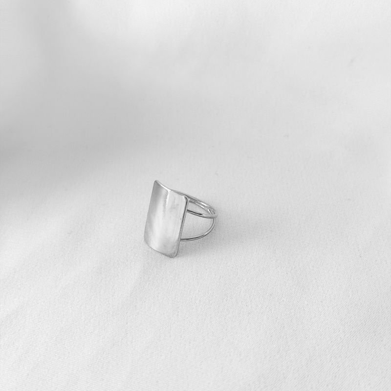 ANEL FIO DUPLO C/ RETANGULO LISO EM RÓDIO BRANCO