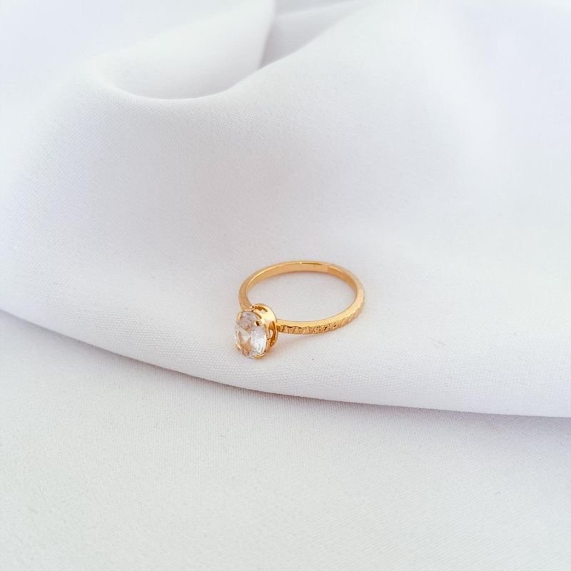ANEL REGULÁVEL FIO TRABALHADO COM ZIRCONIA OVAL 6X8 EM OURO 18K