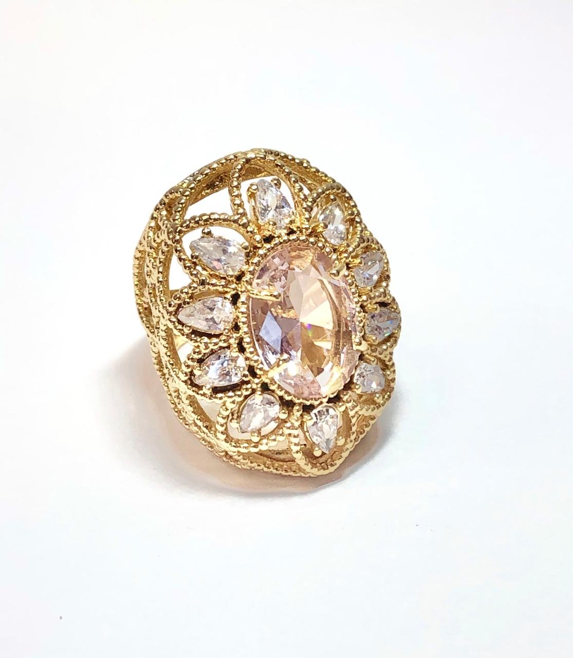 ANEL DE PEDRAS EM OURO 18K