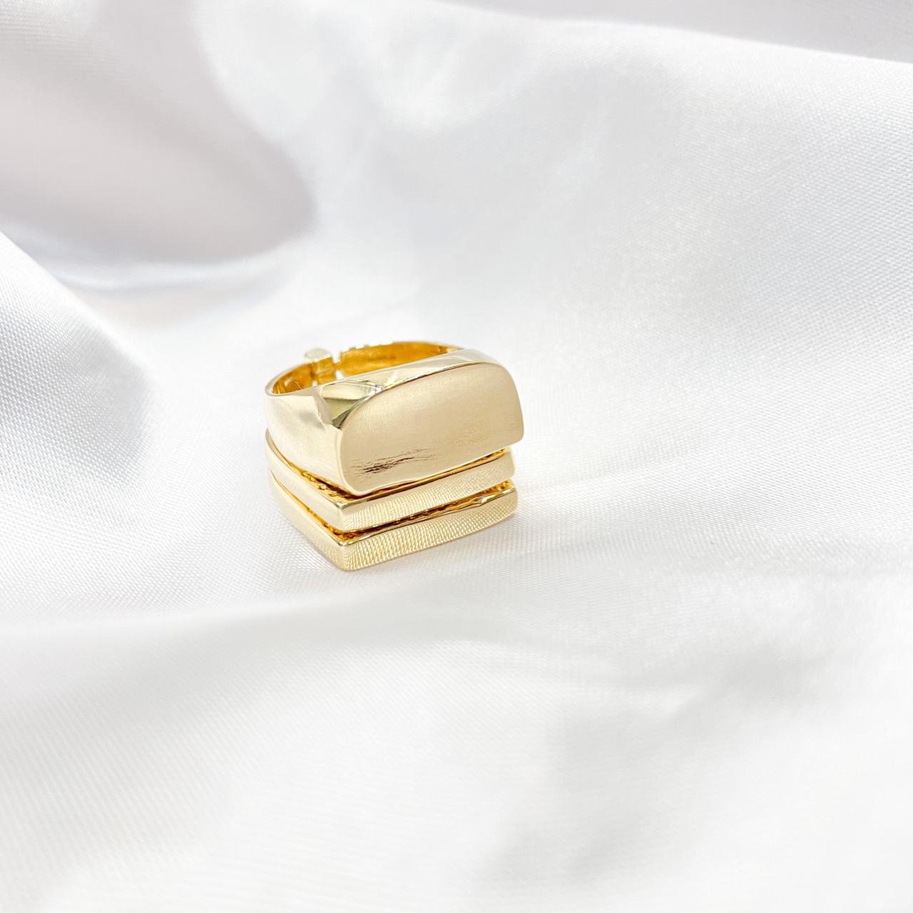ANEL TRIPLO ABSTRATO EM OURO 18K