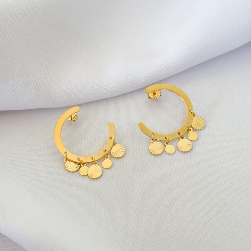 ARGOLA COM MEDALHAS DIAMANTADAS E LISAS EM OURO 18K