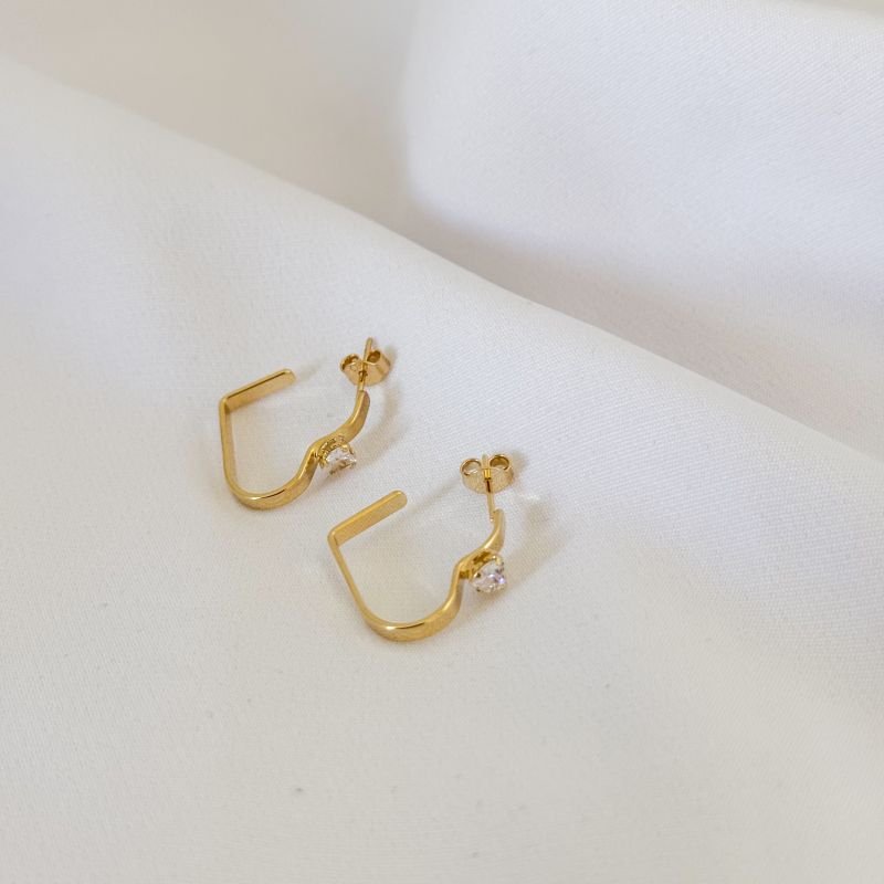 ARGOLA LAMINADA CORAÇÃO EM OURO 18K