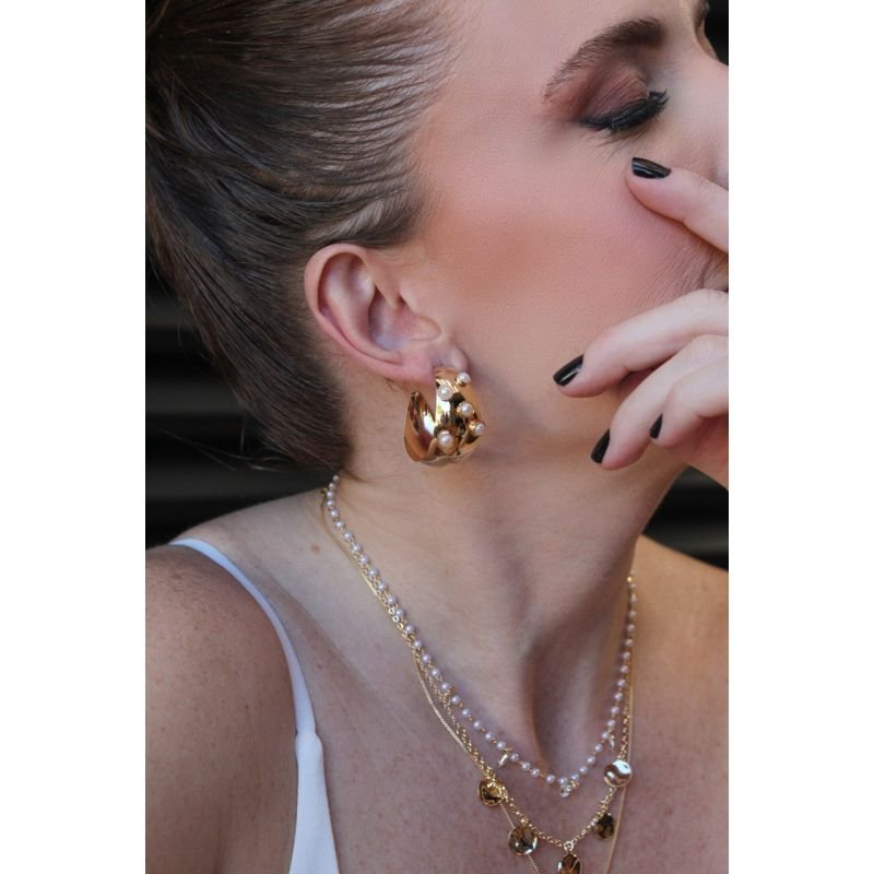 ARGOLA LISA COM PEROLAS EM OURO 18K