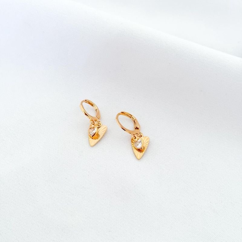 ARTICULADO C/ CORACOES DIAMANTADO E ZIRCONIA EM OURO 18K