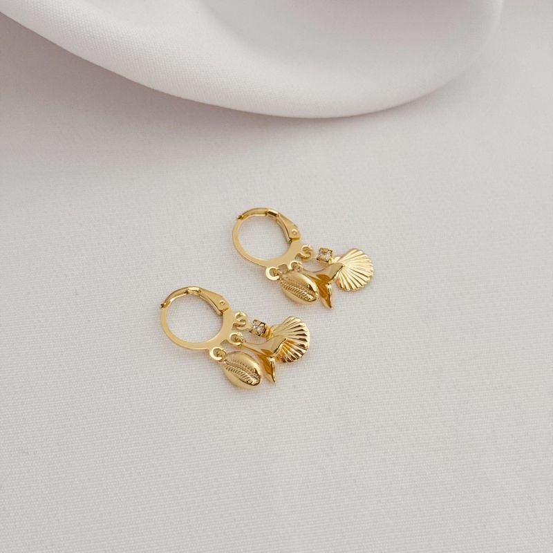 ARTICULADO CONCHA CAUDA E BUZIO EM OURO 18K