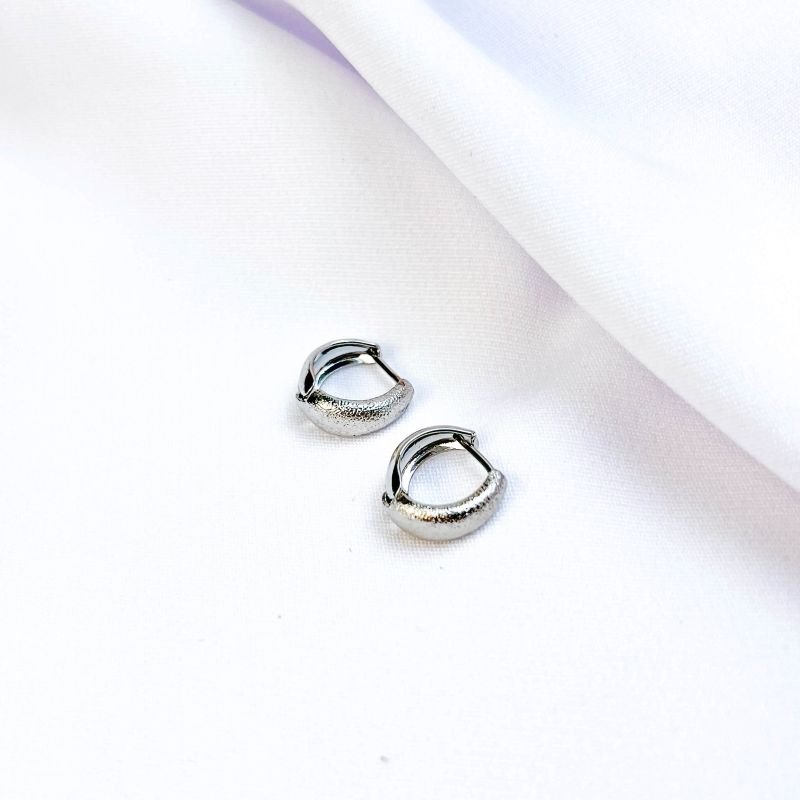 ARGOLA ARTICULADA FOSCA EM RÓDIO BRANCO