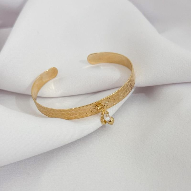 BRACELE CHAPA COM PEDRA E CHAPA PENDURADA EM OURO 18K