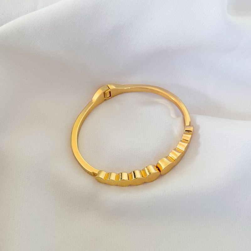 BRACELETE ARTICULADO ESFERAS ACHATADAS EM OURO 18K
