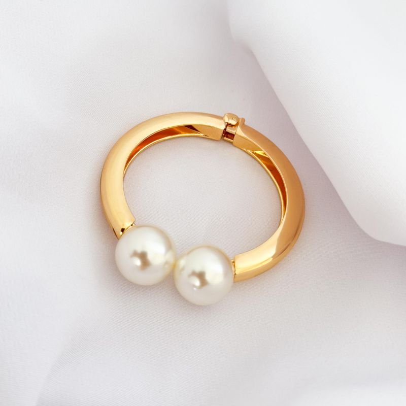 BRACELETE COM PEROLAS NA PONTA EM OURO 18K