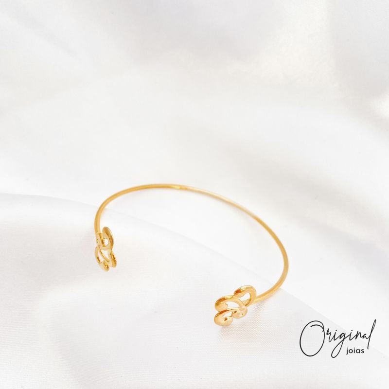 BRACELETE FIO ABERTO COM FLOR NAS PONTAS EM OURO 18K