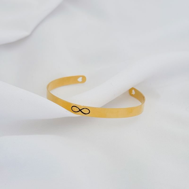 BRACELETE INFINITO EM OURO 18K