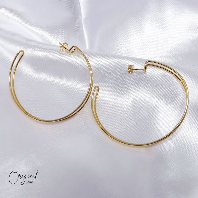 BRINCO ARGOLA FIO DUPLO EM OURO 18K