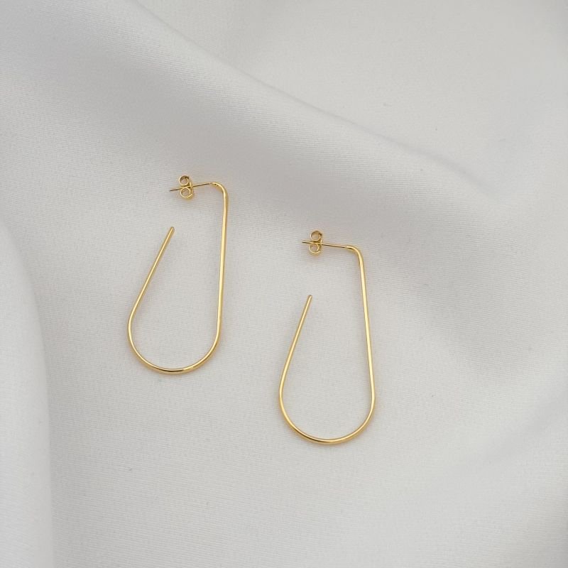 BRINCO ARGOLA FIO EM OURO 18K