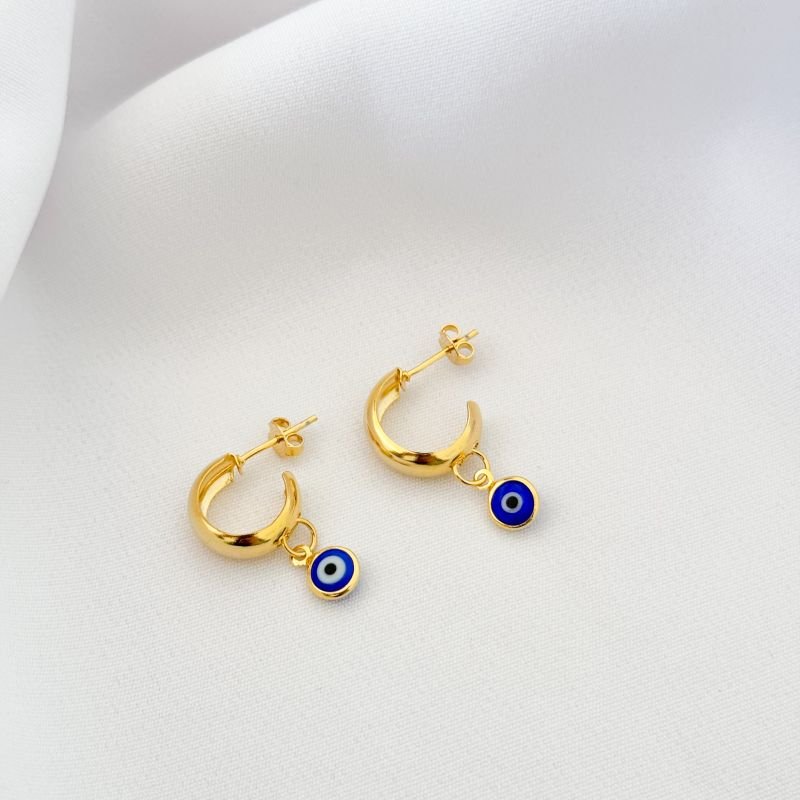 BRINCO ARGOLA LISA COM PINGENTE OLHO GREGO EM OURO 18K