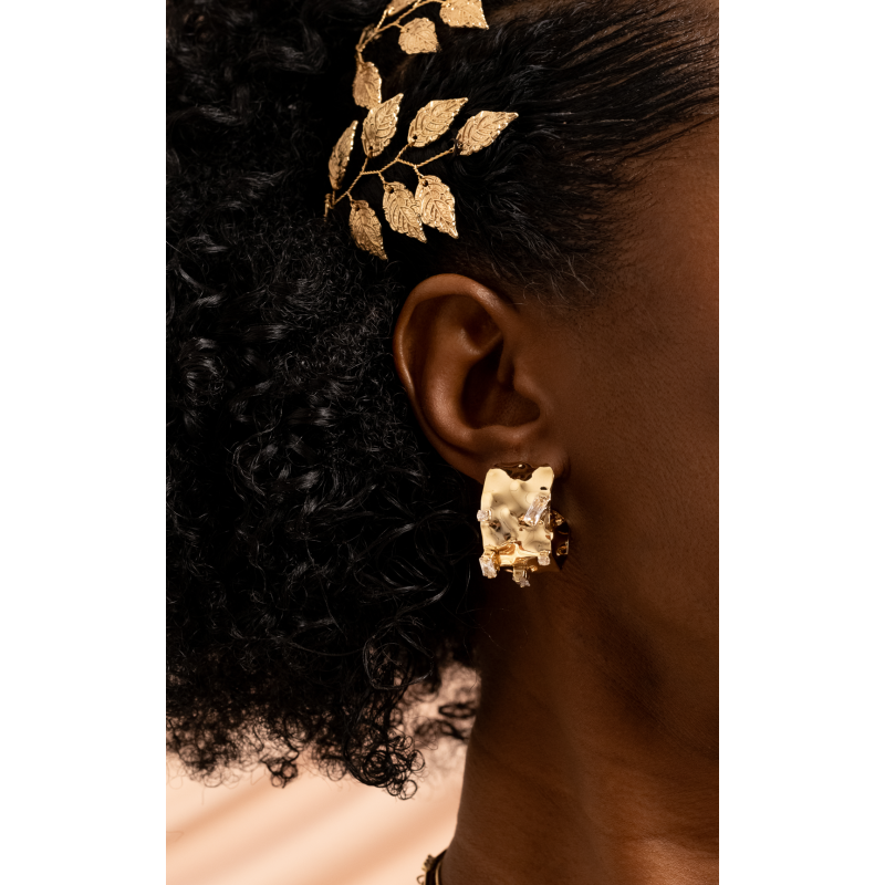 BRINCO ARGOLA ORGÂNICA EM OURO 18K
