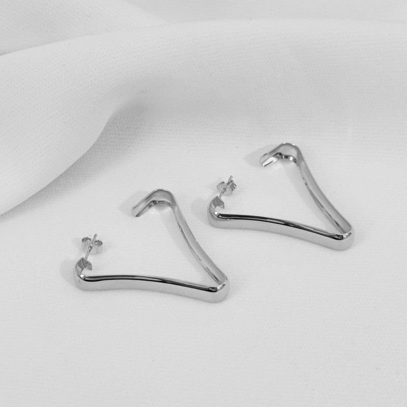 BRINCO ARGOLA V LISA MEDIA EM RÓDIO BRANCO