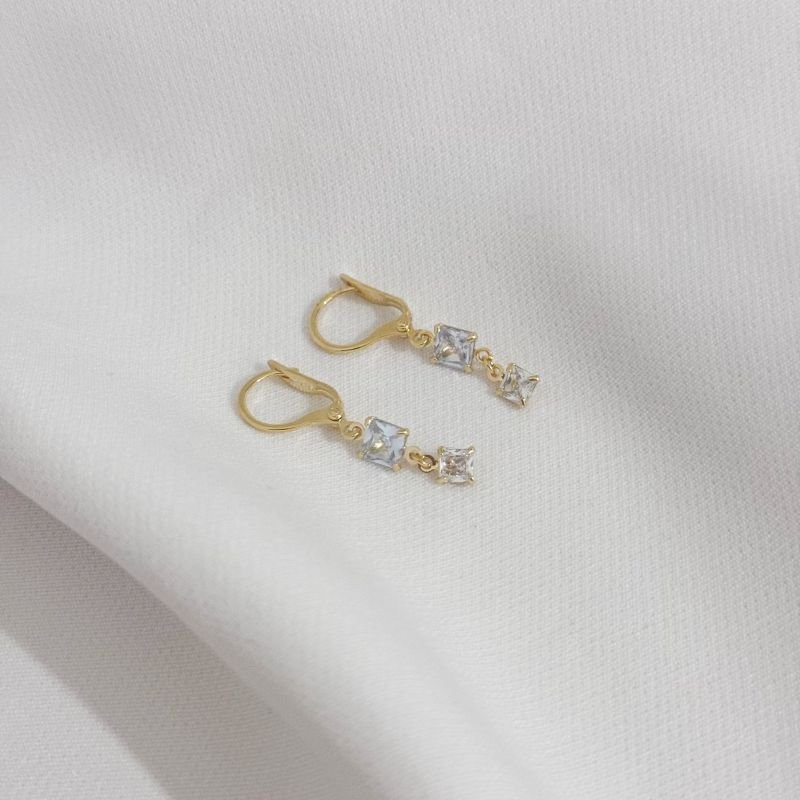 BRINCO ARTICULADO COM DUPLA CARRE EM OURO 18K