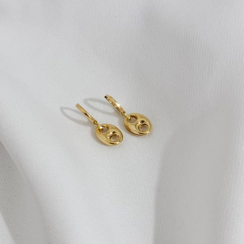 BRINCO ARTICULADO COM PINGENTE GRANDE EM OURO 18K