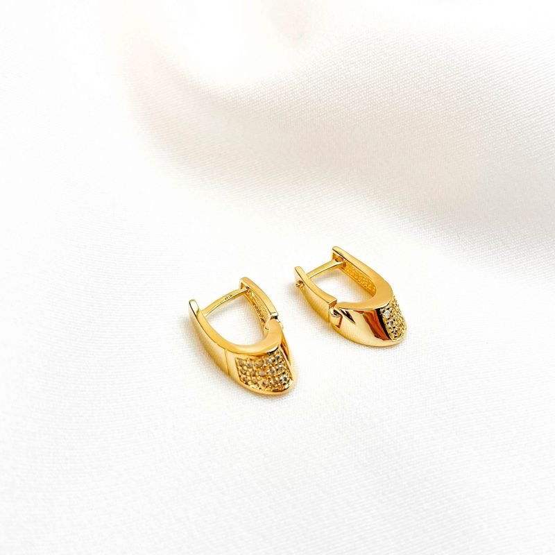 BRINCO ARTICULADO CRAVEJADO EM OURO 18K