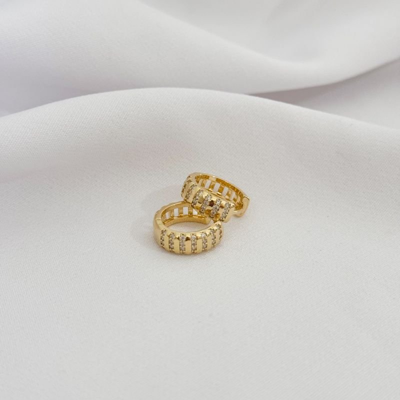 BRINCO ARTICULADO FACE ONDULADA COM ZIRCONIA EM OURO 18K