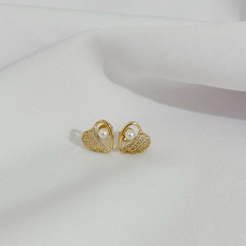 BRINCO CORAÇÃO 3 FILEIRAS ZIRCONIAS E PEROLA EM OURO 18K