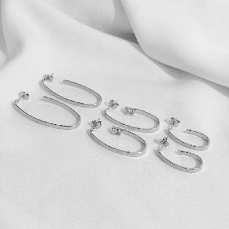 BRINCO TRIO OVAL LISO EM RÓDIO BRANCO