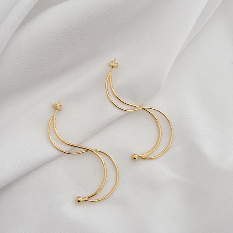 BRINCO FIO TRANÇADO COM BOLINHA NA PONTA EM OURO 18K