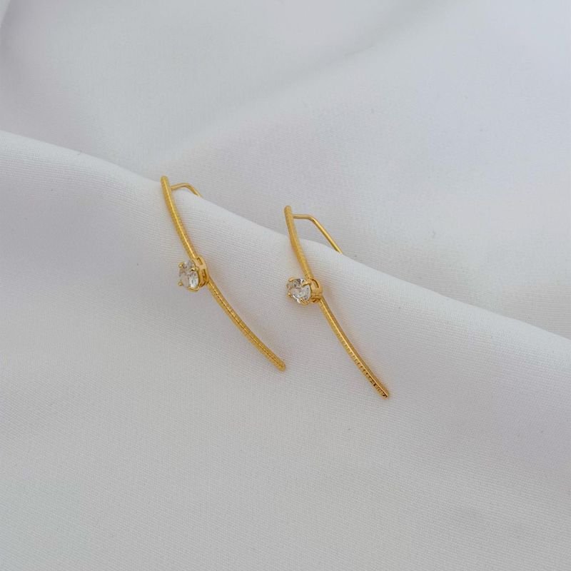 BRINCO GANCHO COM ZIRCONIA GOTA EM OURO 18K
