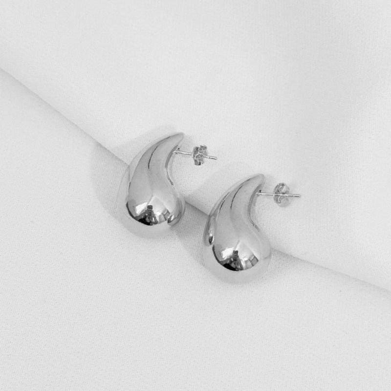 BRINCO GOTA ABS EM RÓDIO BRANCO