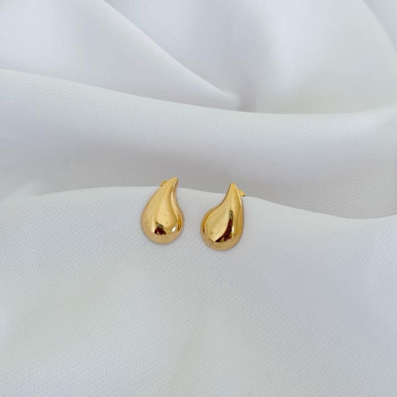BRINCO GOTA LISA EM OURO 18K
