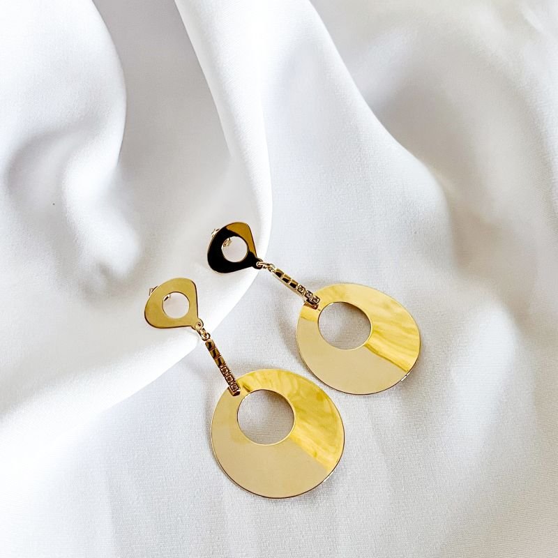 BRINCO GRANDE COM ACESSÓRIO EM ZIRCONIAS EM OURO 18K