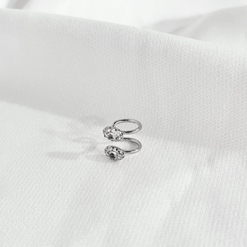 BRINCO PIERCING DUAS ZIRCONIAS EM RÓDIO BRANCO