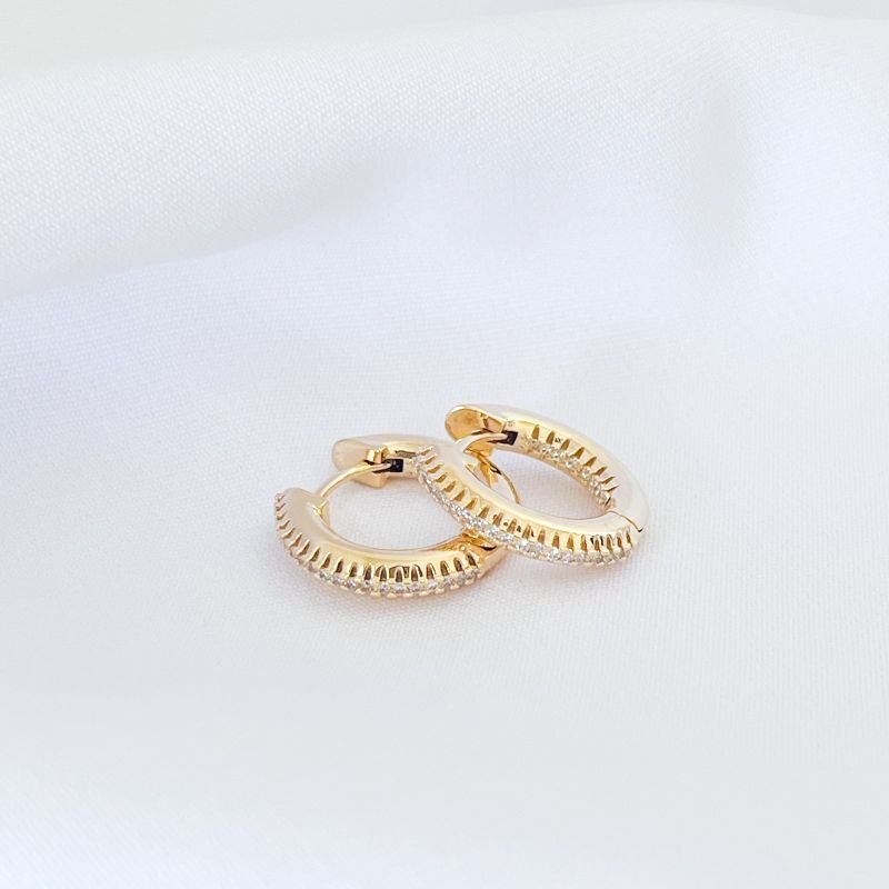 BRINCO REDONDO ARTICULADO EM OURO 18K