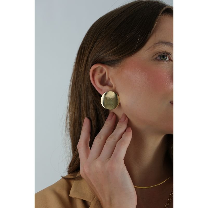 BRINCO REDONDO LIXADO EM OURO 18K