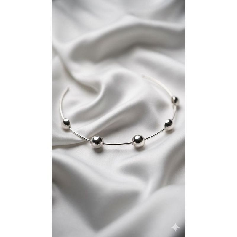 CHOCKER FIO COM MEIA BOLA EM RÓDIO BRANCO