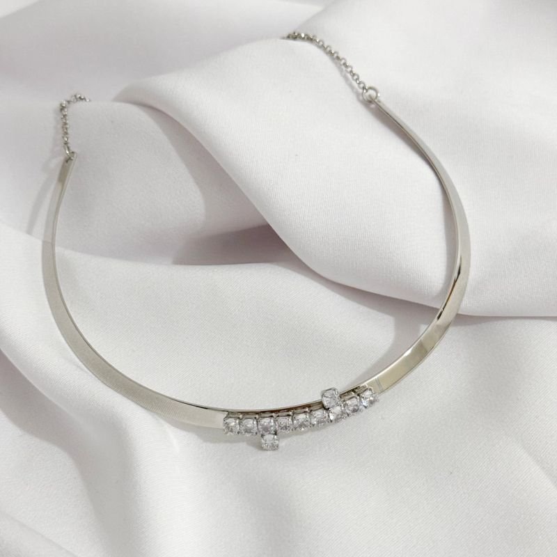 CHOCKER LISA COM DETALHE EM ZIRCONICA EM RÓDIO BRANCO