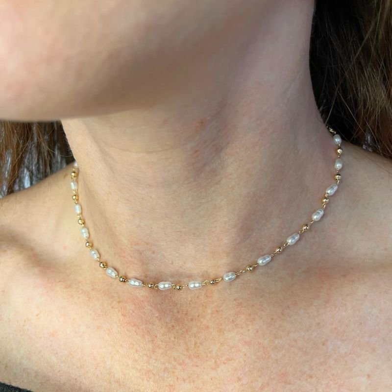 CHOCKER PEROLAS ORGÂNICAS EM OURO 18K