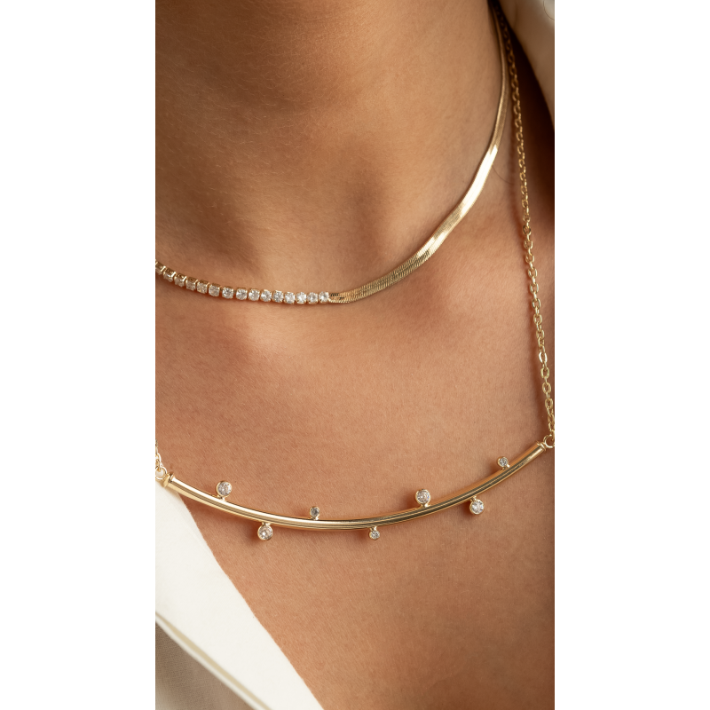 CHOCKER TUBO COM ZIRCONIAS E CORRENTE CADEADO EM OURO 18K