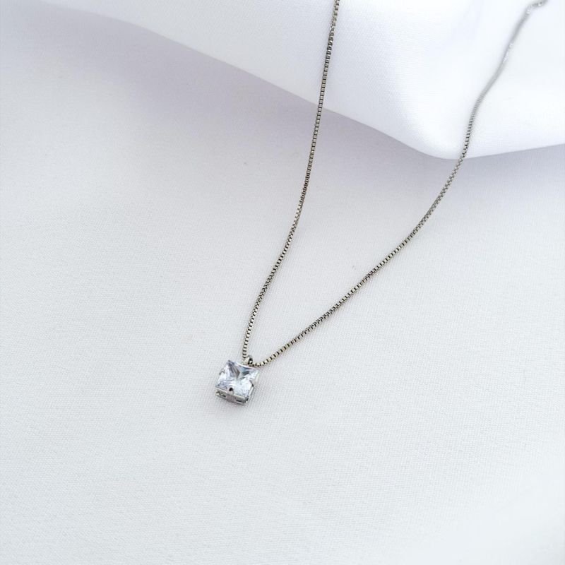 COLAR CARRE 6X6 45CM EM RÓDIO BRANCO