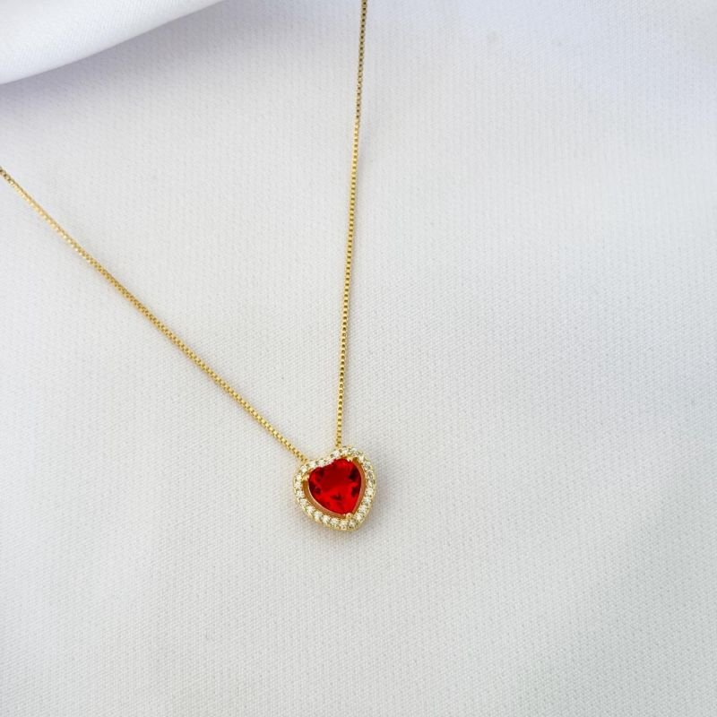 COLAR CORAÇÃO 10MM BORDA CRAVEJADA EM OURO 18K