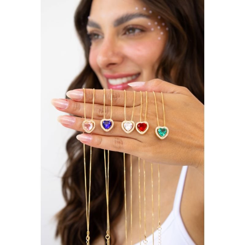COLAR CORAÇÃO 10MM BORDA CRAVEJADA EM OURO 18K