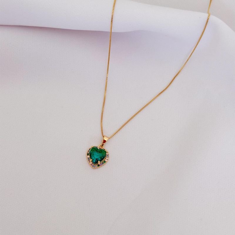 COLAR CORACAO DE 10MM BORDA COLORIDA EM OURO 18K