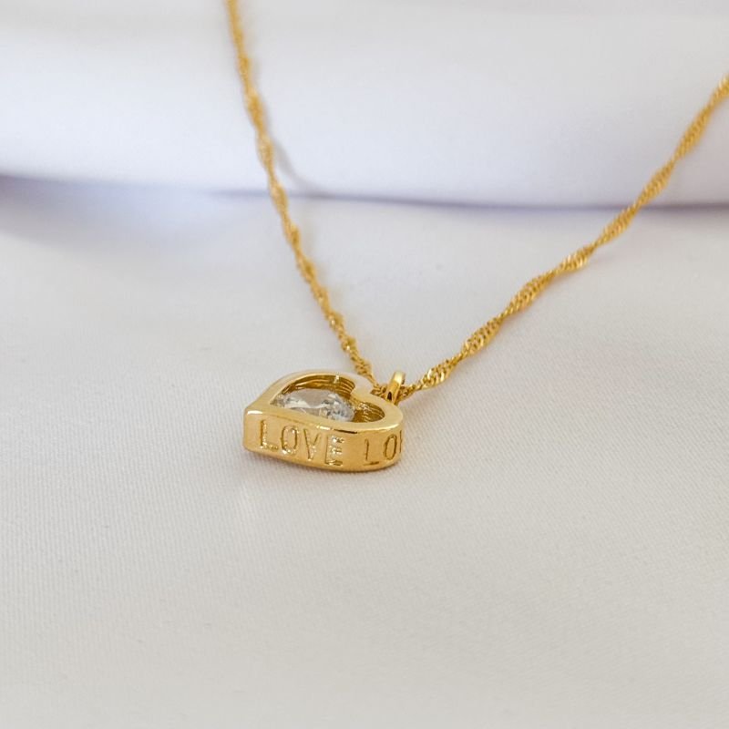 COLAR CORAÇÃO VAZADO COM ZIRCONIA EM OURO 18K