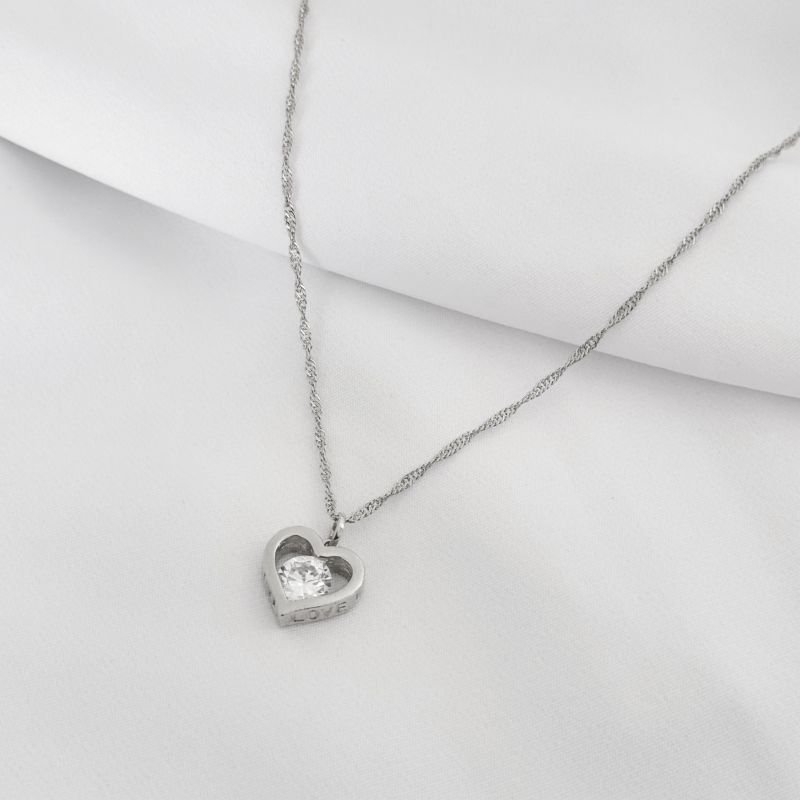 COLAR CORAÇÃO VAZADO COM ZIRCONIA EM RÓDIO BRANCO