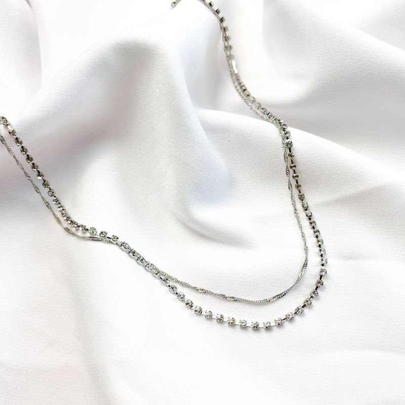 COLAR DE STRASS COM SINGAPURA 40CM + 10CM EM RÓDIO BRANCO