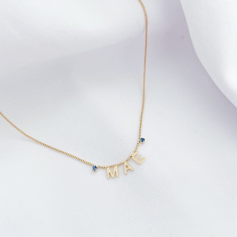 COLAR ESCRITO MÃE COM ZIRCONIAS COLORIDAS EM OURO 18K