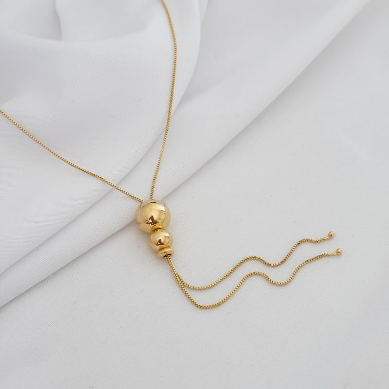 COLAR GRAVATA COM FECHO SILICONE E DUAS BOLAS EM OURO 18K