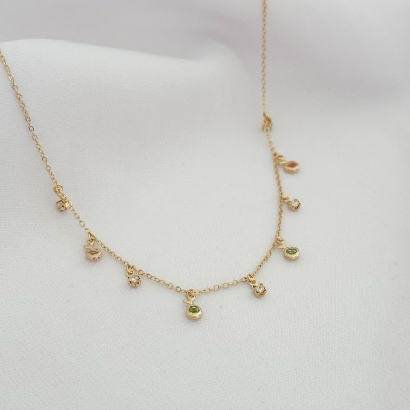 COLAR INFANTIL COM PINGENTE FRUTAS E ZIRCONIA EM OURO 18K