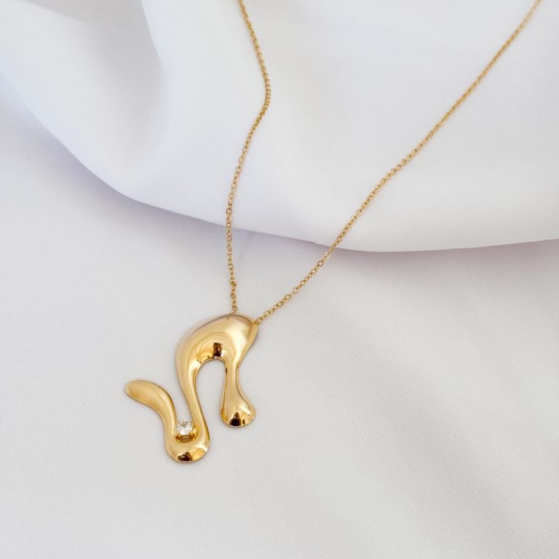 COLAR ORGANICO COM PONTO DE LUZ EM OURO 18K
