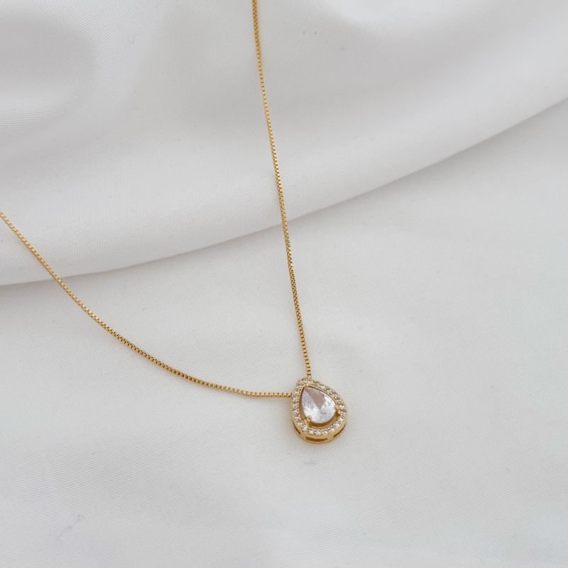 COLAR PINGENTE GOTA 6X8 EM OURO 18K
